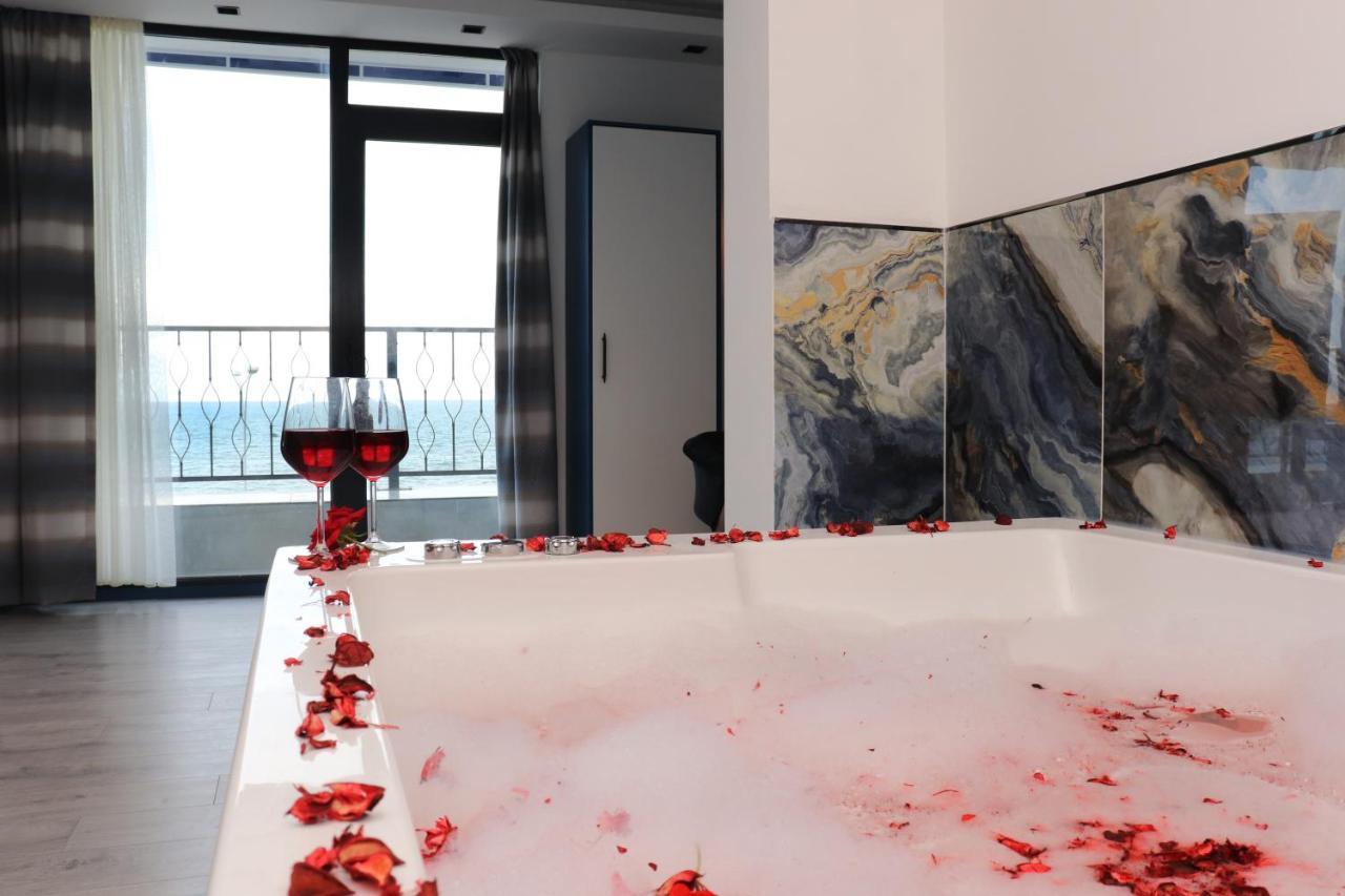 Blue Ay Boutique Hotel 阿塔库姆 外观 照片